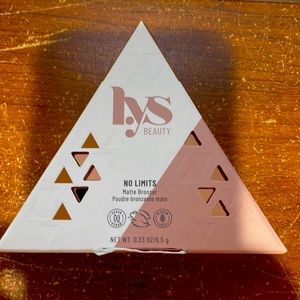 LYS Beauty No Limit Bronzer (Harmony) - NEW IN BOX damage on box, never opened.